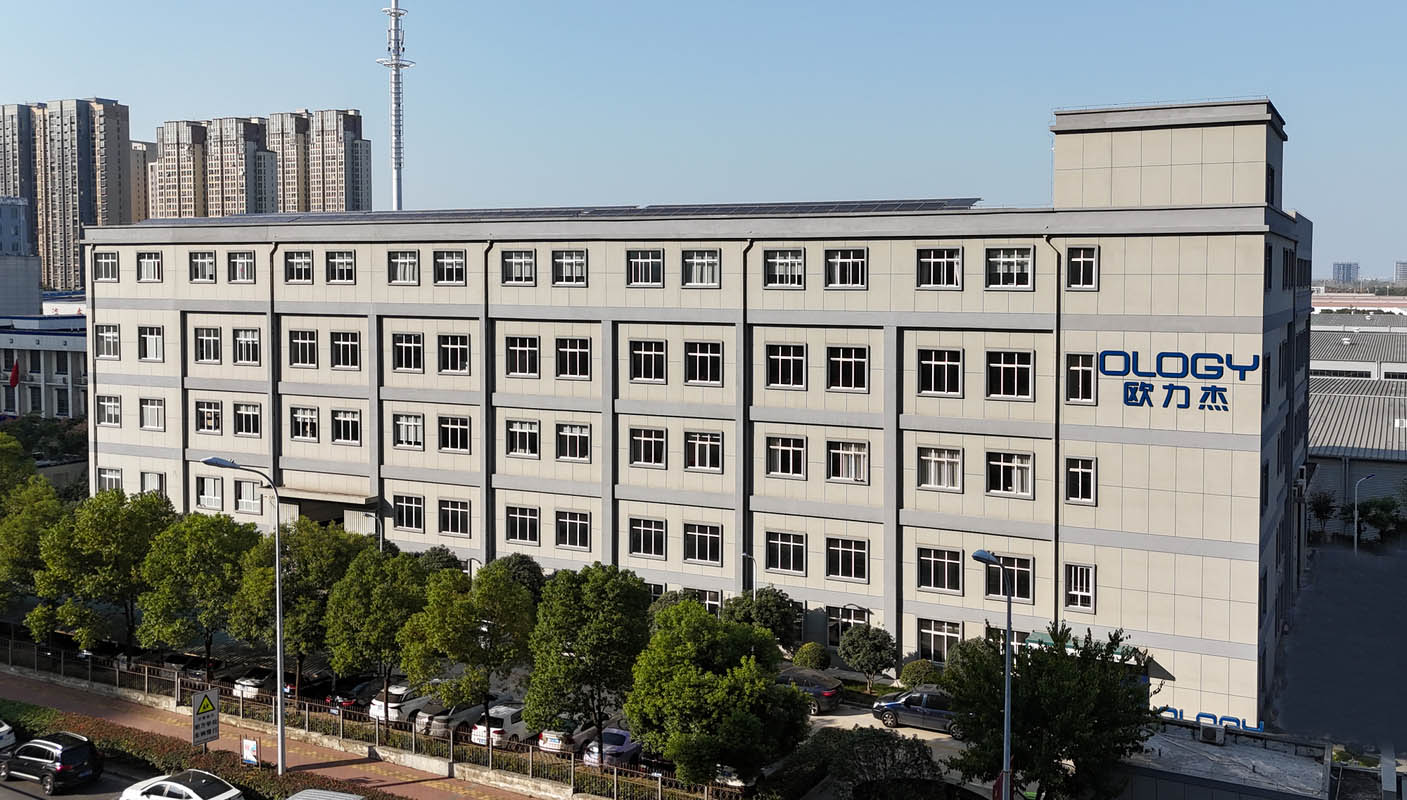上海迈维动漫科技有限公司签约合肥欧力杰智能装备系统有限公司,携手联合打造白酒行业首套全流程智能自控3D可视化动画演示标杆(图1) 上海迈维动漫科技有限公司签约合肥欧力杰智能装备系统有限公司,携手联合打造白酒行业首套全流程智能自控3D可视化动画演示标杆(图1)